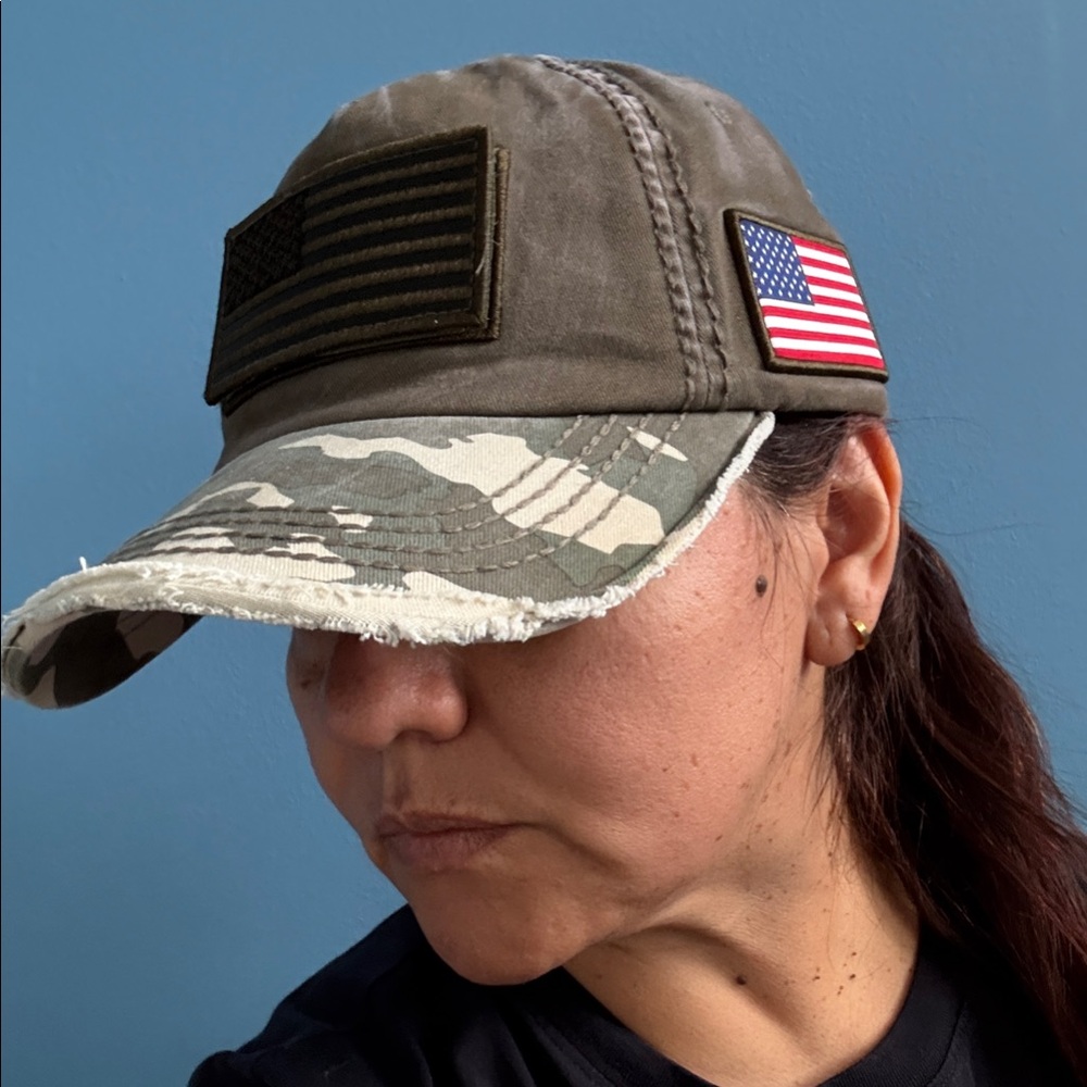Camouflage Baseball Cap With Flag Patch - image 4